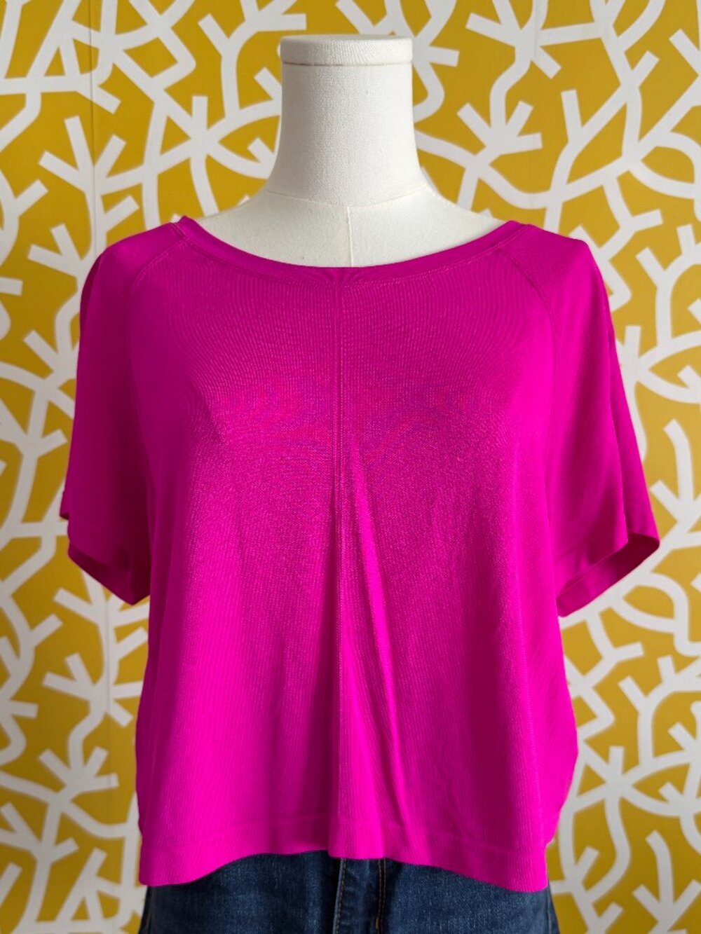 Target All In Motion Bright Magenta Pink Boxy Workout Short Sleeve Top - Medium